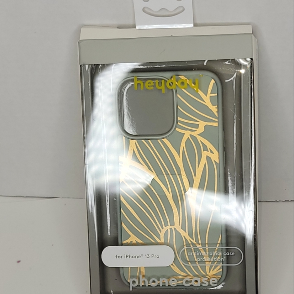 1025M628 NWT Heyday iPhone 13 Pro Phone Case